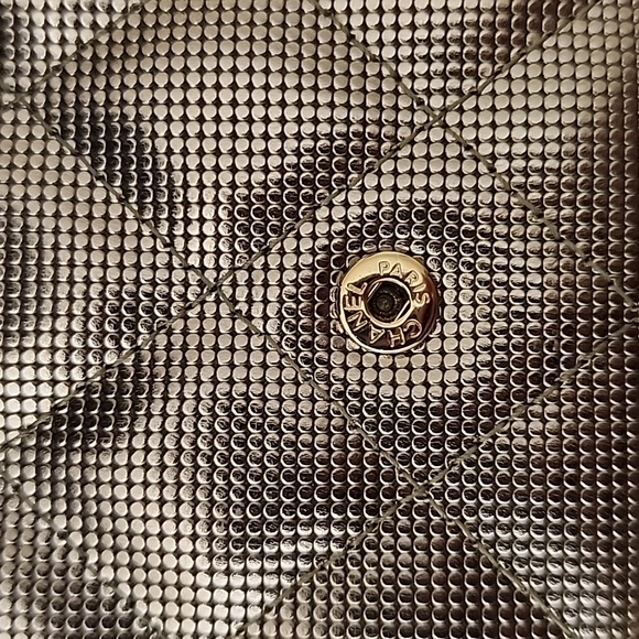 Chanel Matelasse Quilted CC Silver T Flap Wallet Leather Mesh + Entrupy COA - Picture 10 of 16